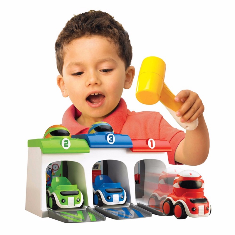 Tomy 卡通賽車+車庫