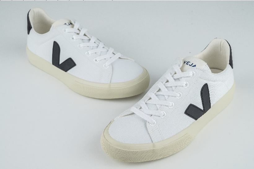 VEJA- CAMPO CANVAS WHITE BLACK [平行進口]