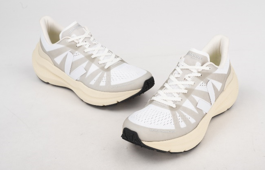 VEJA- CONDOR 3 ADVANCED ENGINEERED-MESH FULL WHITE [平行進口]