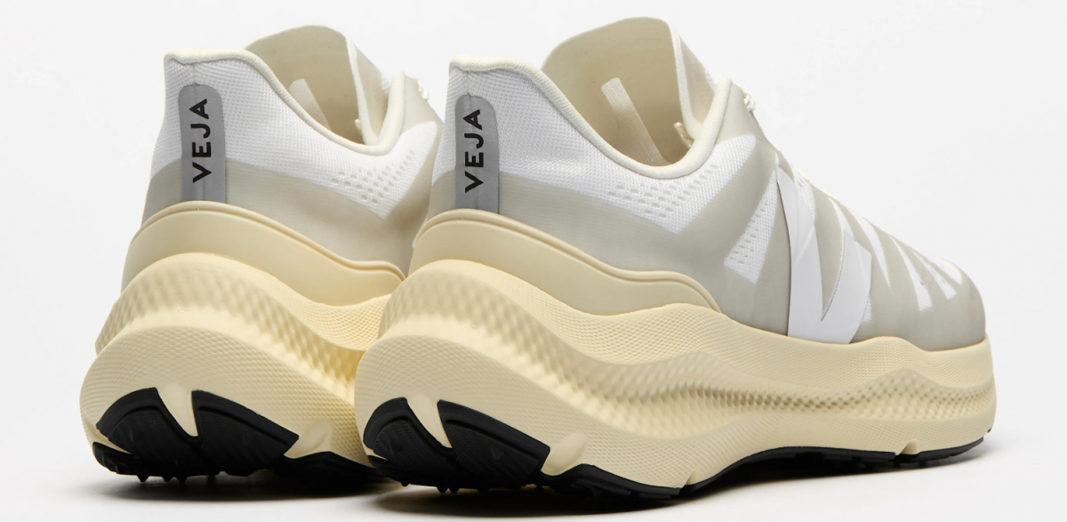 VEJA- CONDOR 3 ADVANCED ENGINEERED-MESH FULL WHITE [平行進口]