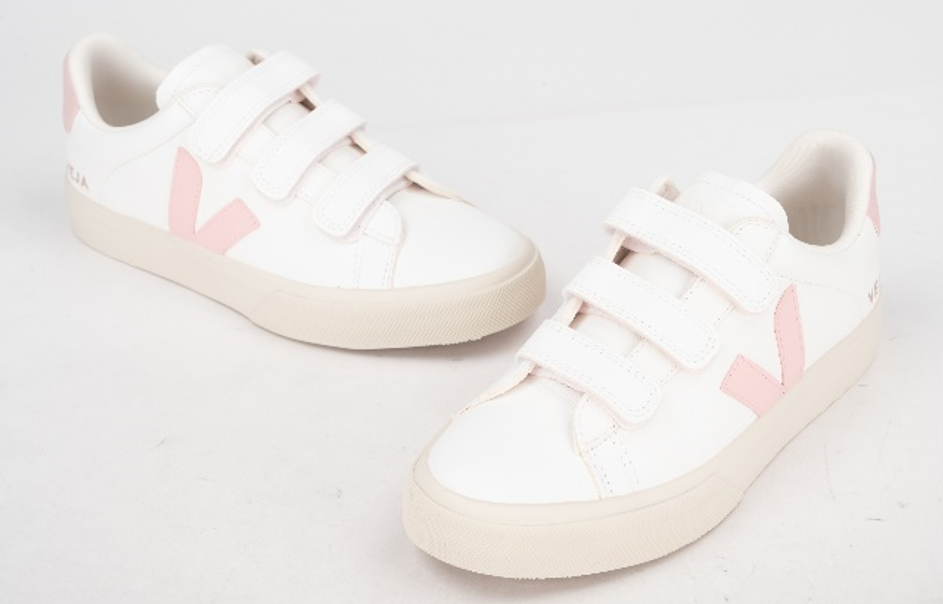 VEJA- RECIFE LEATHER WHITE PETALE [平行進口]
