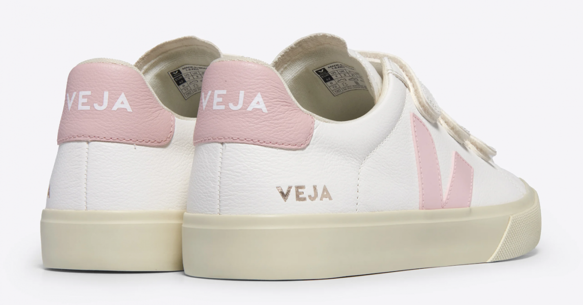 VEJA- RECIFE LEATHER WHITE PETALE [平行進口]