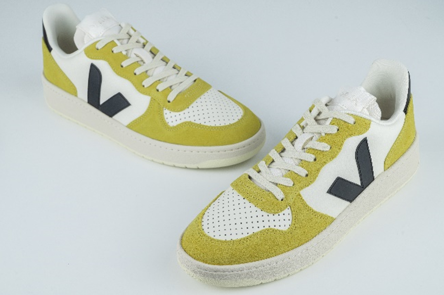 VEJA- V-10 LEATHER PURE BLACK LIQUOR [平行進口]