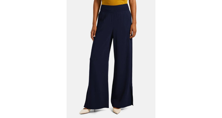 Wide-Leg Pull-On Pant in Drapey 