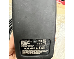 全新原廠 Universal Mobile Connector 13A 220V 147528100B for Tesla Model S X 3 充電器 差電線 叉電