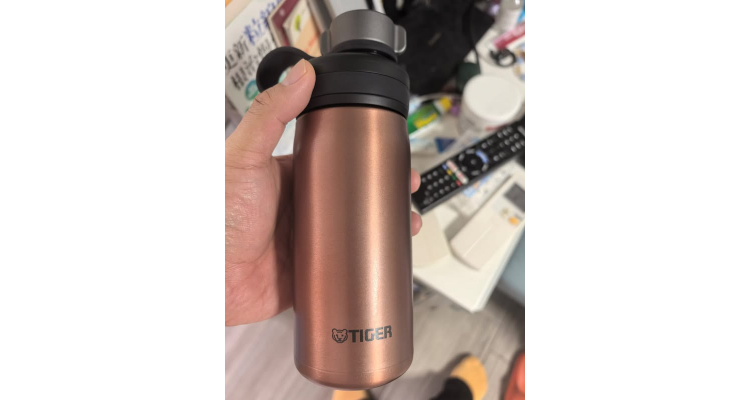 日本Amazon-Tiger MTA-T050GE Vacuum Flask Water Bottle
