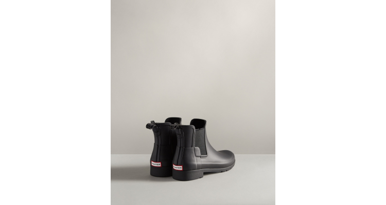 Refined Slim Fit Chelsea Boots