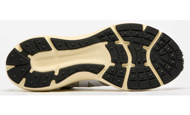 VEJA- CONDOR 3 ADVANCED ENGINEERED-MESH FULL WHITE [平行進口]