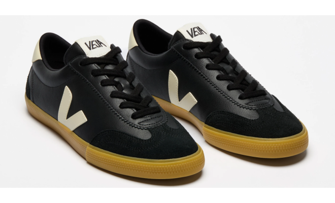VEJA- VOLLEY LEATHER BLACK PIERRE [平行進口]