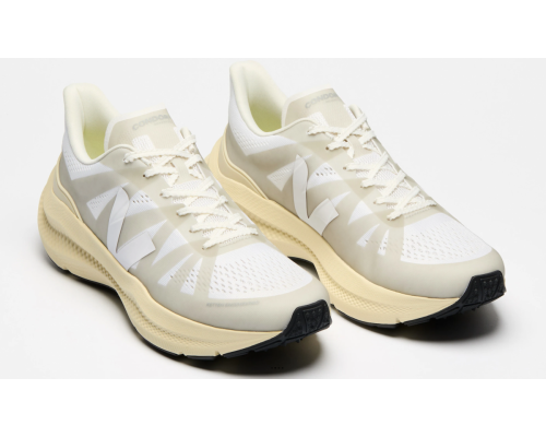 VEJA- CONDOR 3 ADVANCED ENGINEERED-MESH FULL WHITE [平行進口]