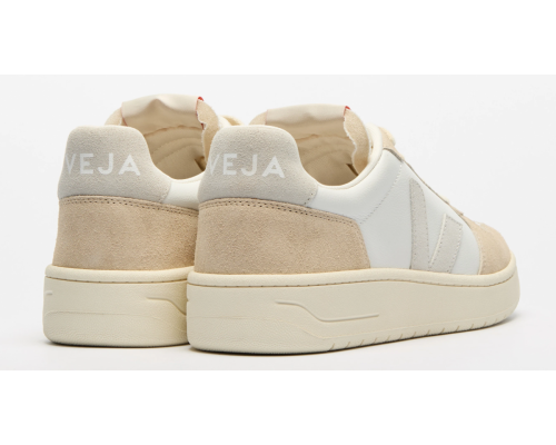 VEJA- V-82 LEATHER WHITE NATURAL ALMOND [平行進口]