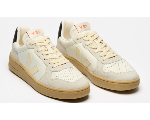 VEJA- V-82 LEATHER PURE CALCAIRE BLACK [平行進口]