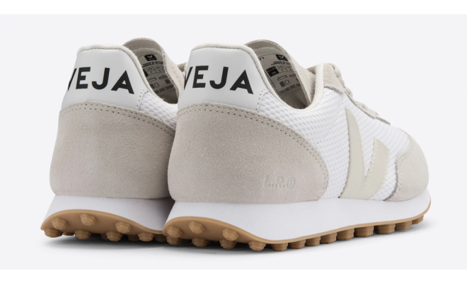 VEJA- RIO BRANCO ALVEOMESH WHITE PIERRE NATURAL [平行進口]